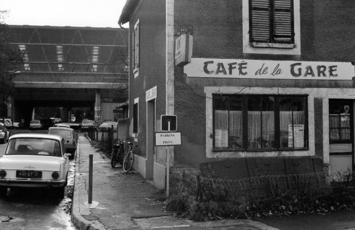 Café de La Gare et Pont de La Noisette